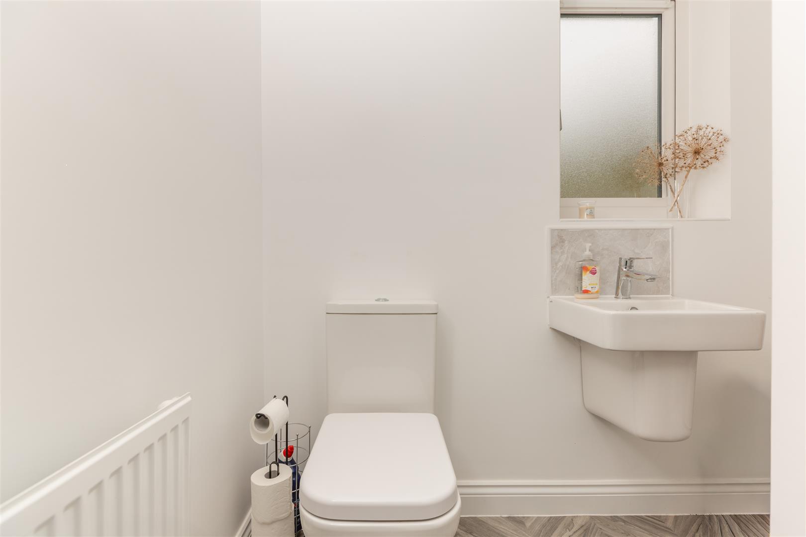 Maes Gwdig, Burry Port, SA16 0TG